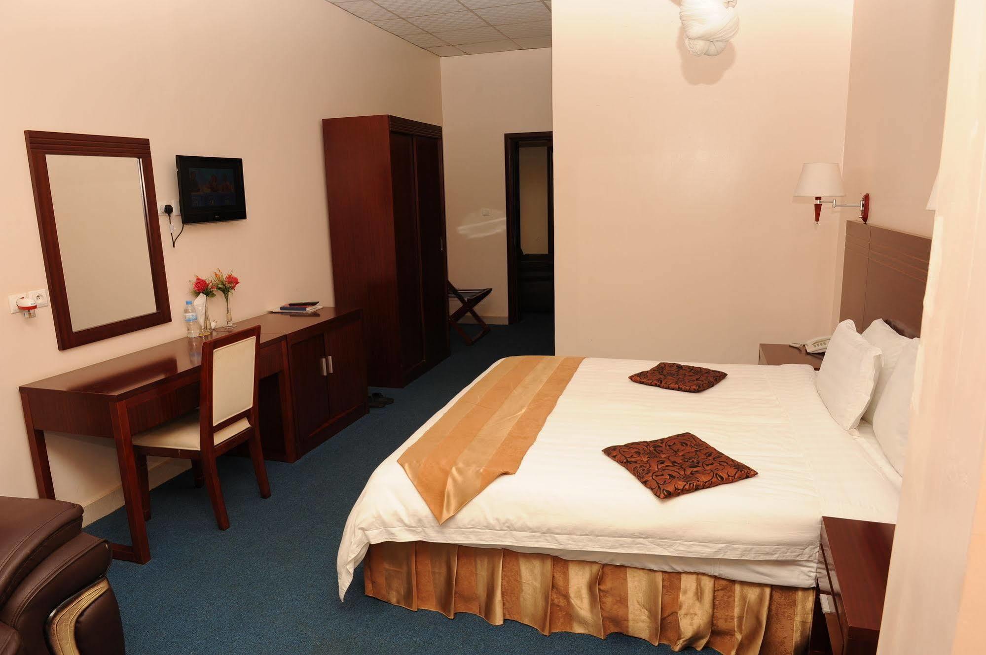 Nobleza Hotel Kigali Exterior photo